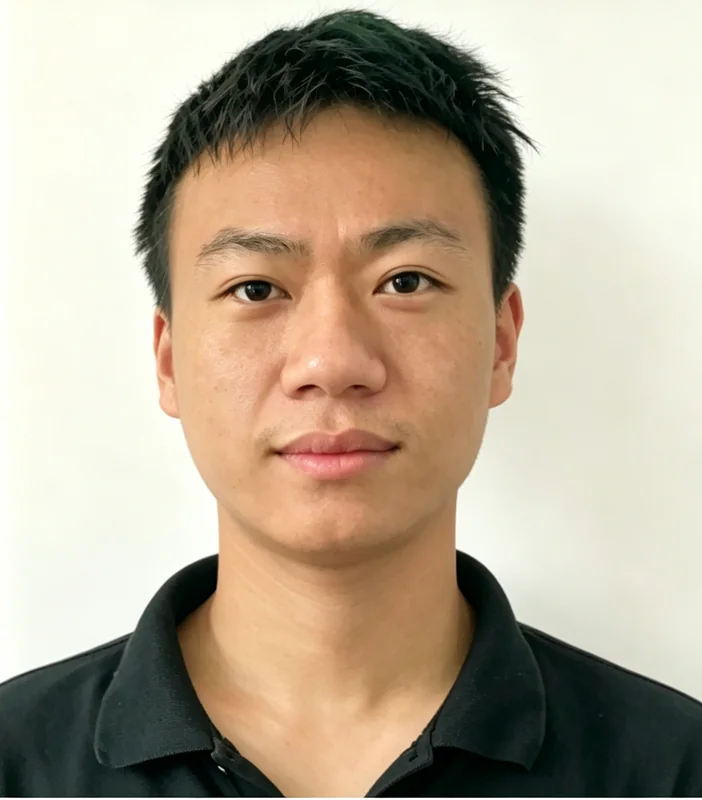 车水马龙汽修技师邱英杰